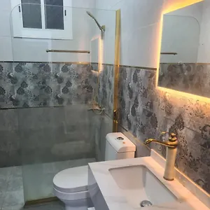 احجز هنا